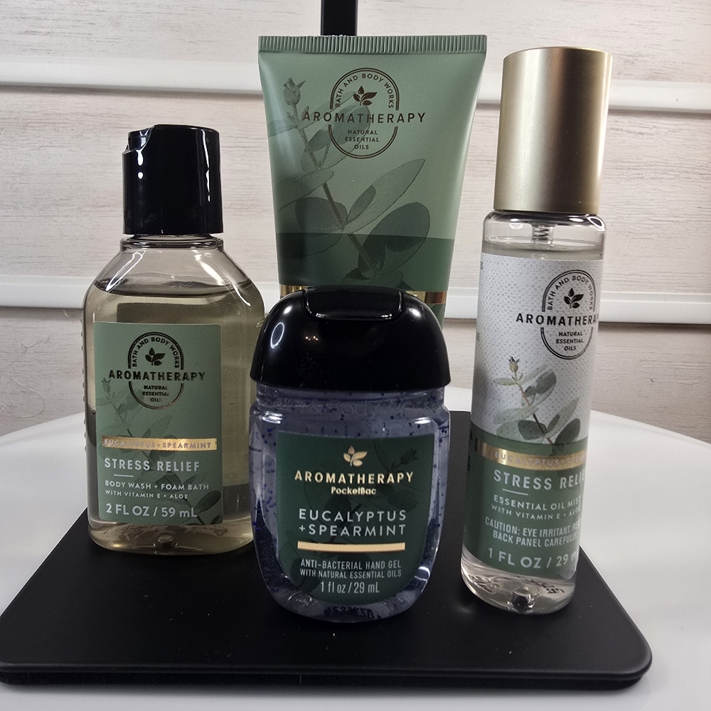 Eucalyptus Spearmint Bath Set - Picture 3 of 5